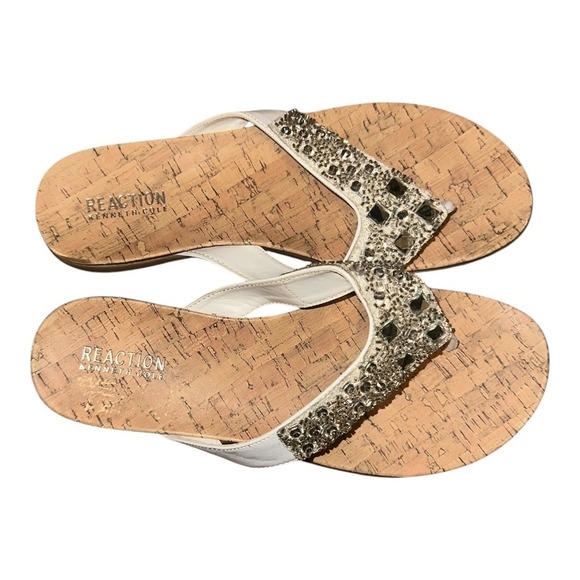 Kenneth Cole White Rhinestone Flat Thong Sandals, Size 9.5 - Picture 3 of 7